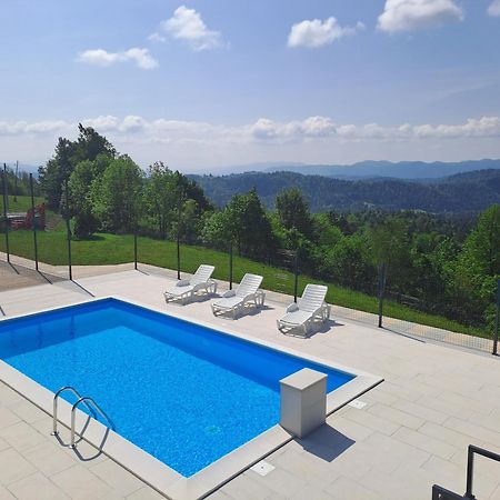 Holiday Home With Hot Tub And Sauna Sabina Rovte Ngoại thất bức ảnh