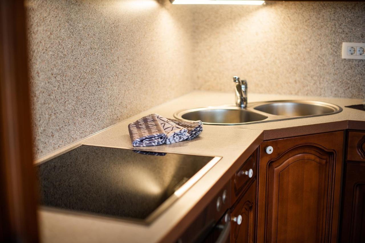 Holiday Home With Hot Tub And Sauna Sabina Rovte Ngoại thất bức ảnh
