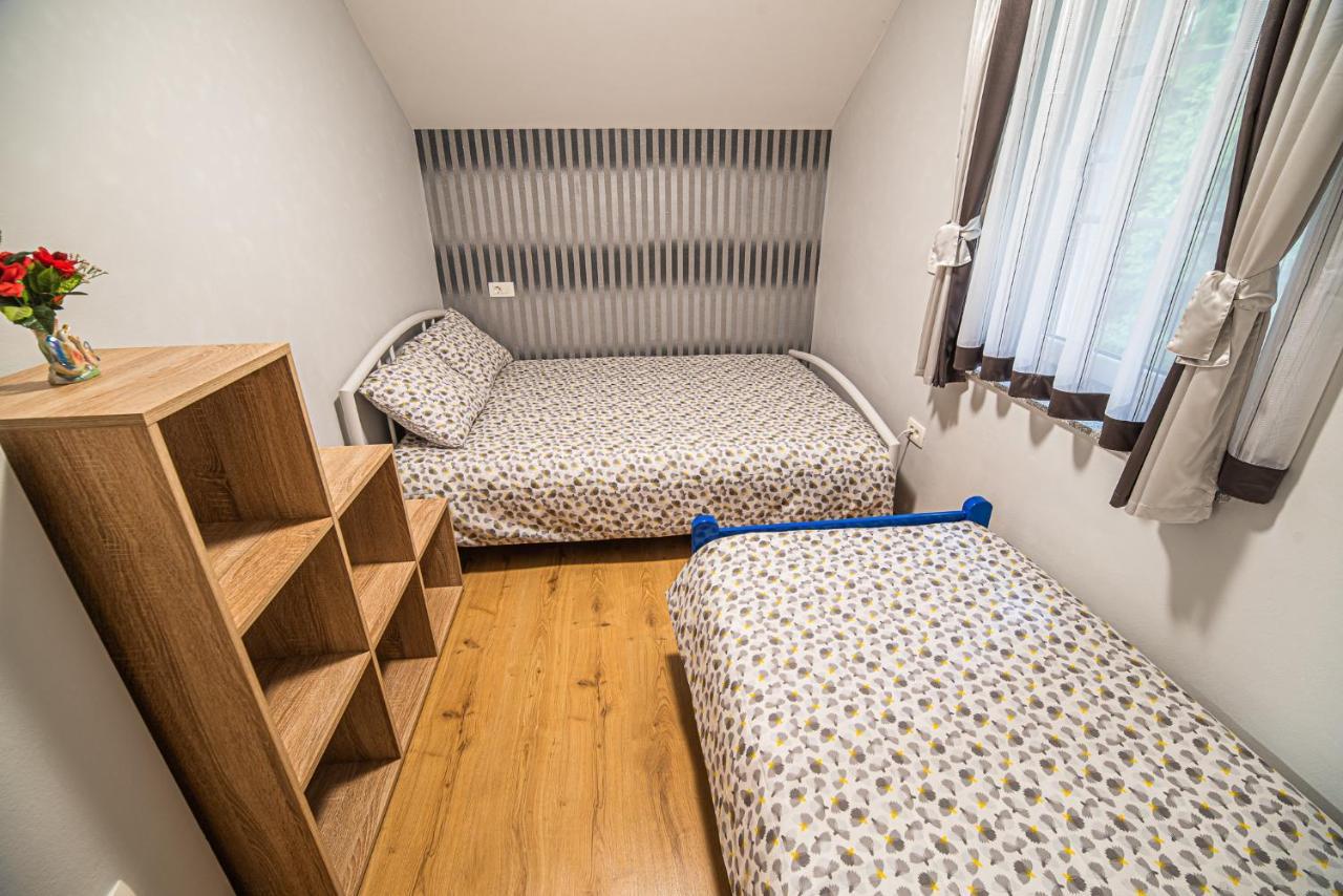 Holiday Home With Hot Tub And Sauna Sabina Rovte Ngoại thất bức ảnh