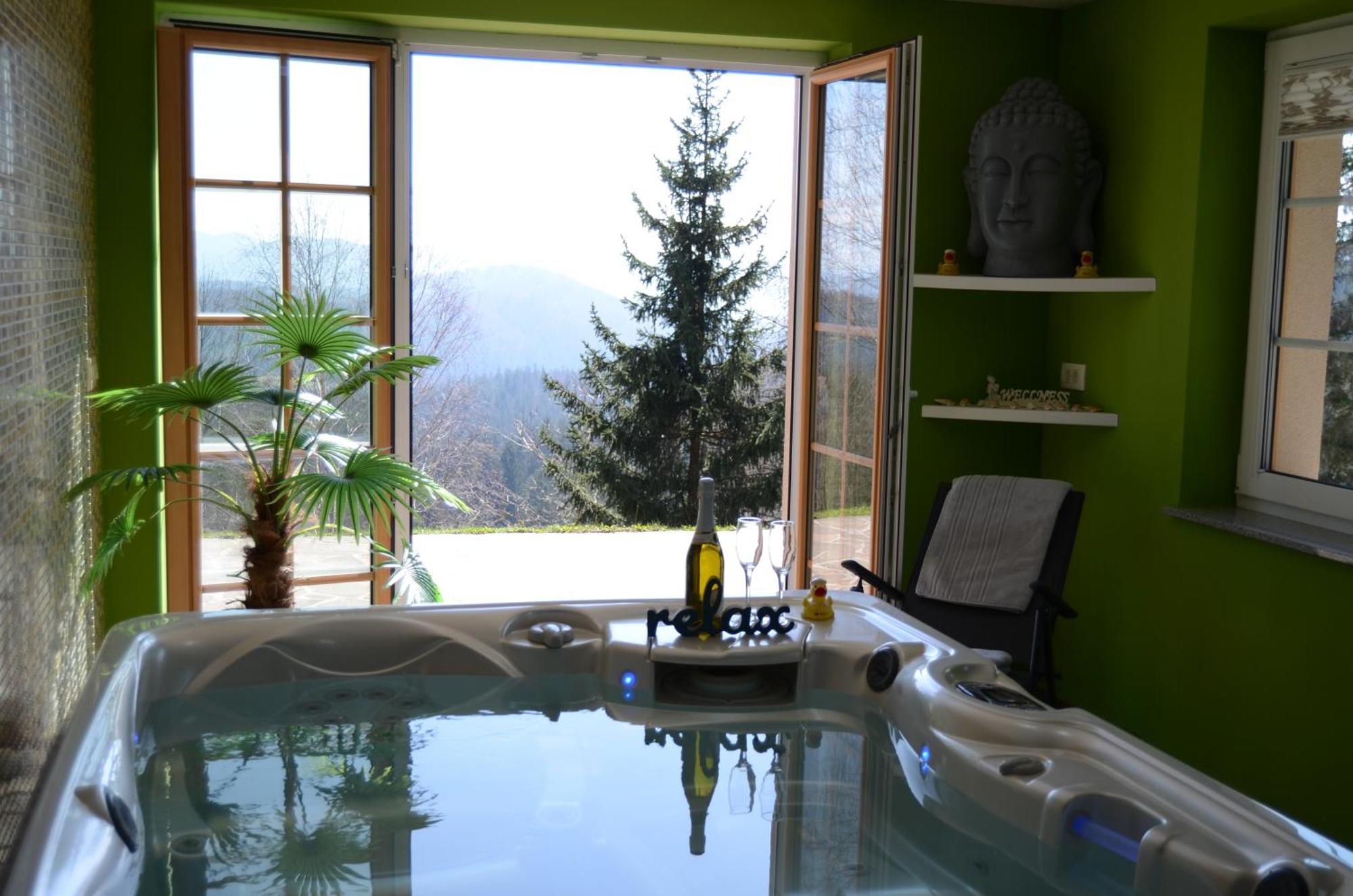 Holiday Home With Hot Tub And Sauna Sabina Rovte Ngoại thất bức ảnh